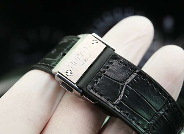 ウブロコピー時計角部分ディテール